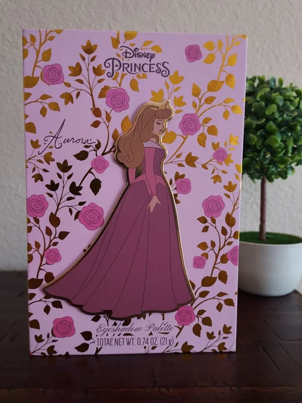 Disney Sleeping Beauty Princess Aurora Eyeshadow Palette